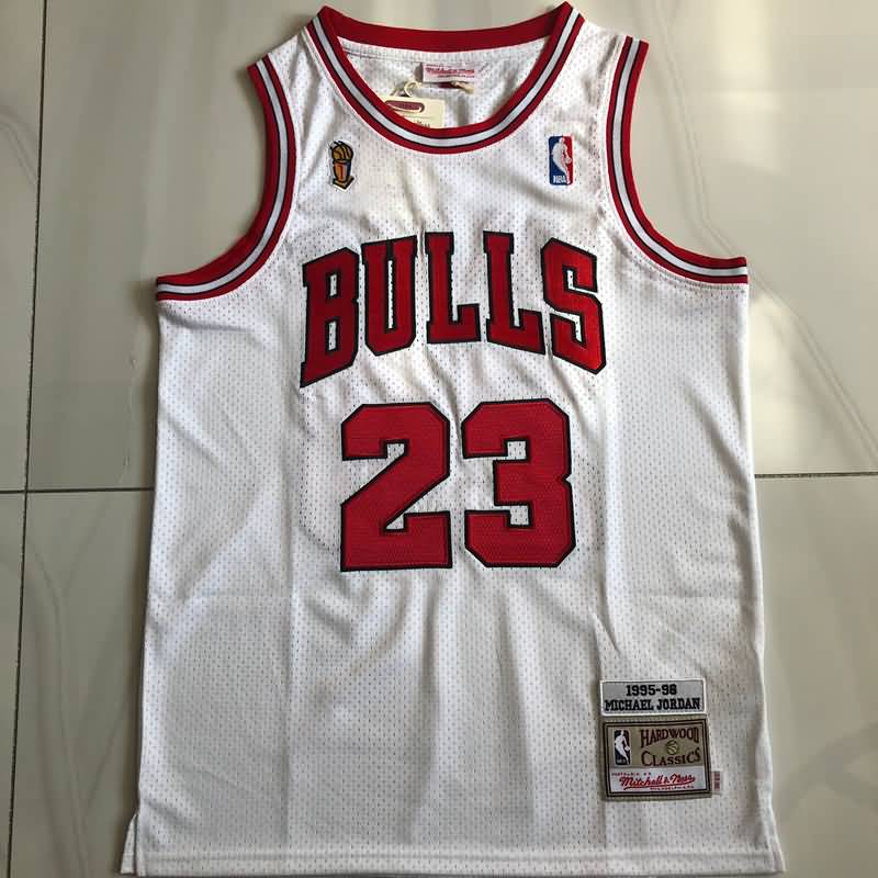 1995/96 Chicago Bulls JORDAN #23 White Champion Classics Basketball Jersey (Closely Stitched)