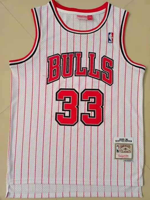 1995/96 Chicago Bulls PIPPEN #33 White Classics Basketball Jersey (Stitched)