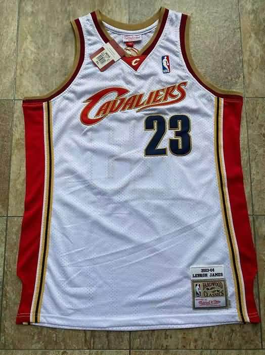 2003/04 Cleveland Cavaliers JAMES #23 White Classics Basketball Jersey (Closely Stitched)
