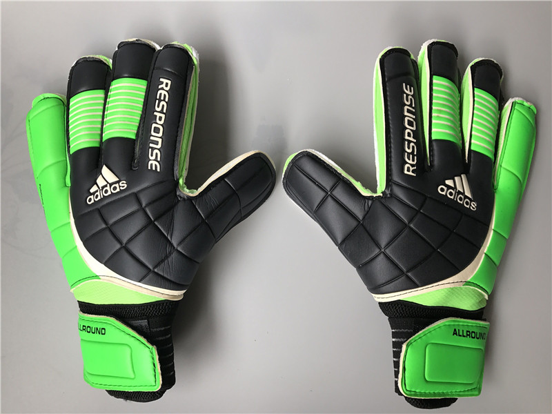 AAA Quality AD Soccer Glove - 10