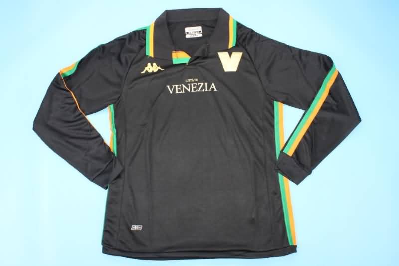 Thailand Quality(AAA) 22/23 Venezia Home Long Slevee Soccer Jersey