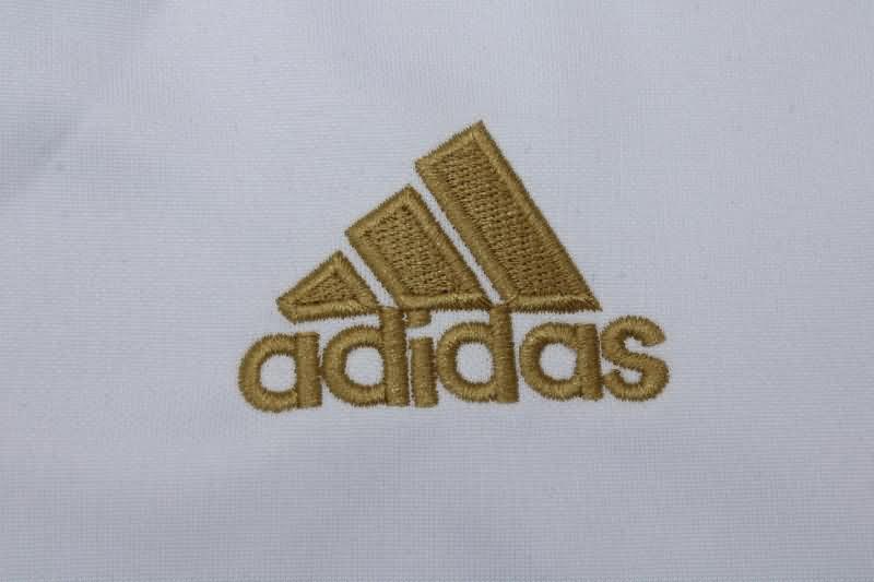 Thailand Quality(AAA) 2022 Germany White Soccer Tracksuit 02