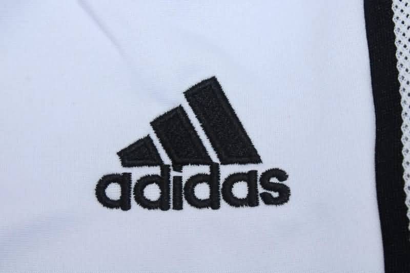 Thailand Quality(AAA) 22/23 Real Madrid White Soccer Tracksuit 02