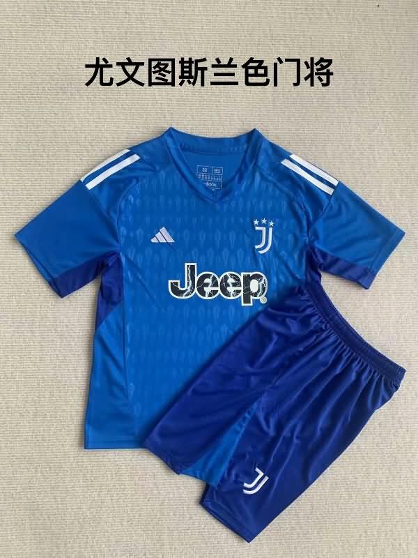 23/24 Juventus Goalkeeper Blue Soccer Jersey