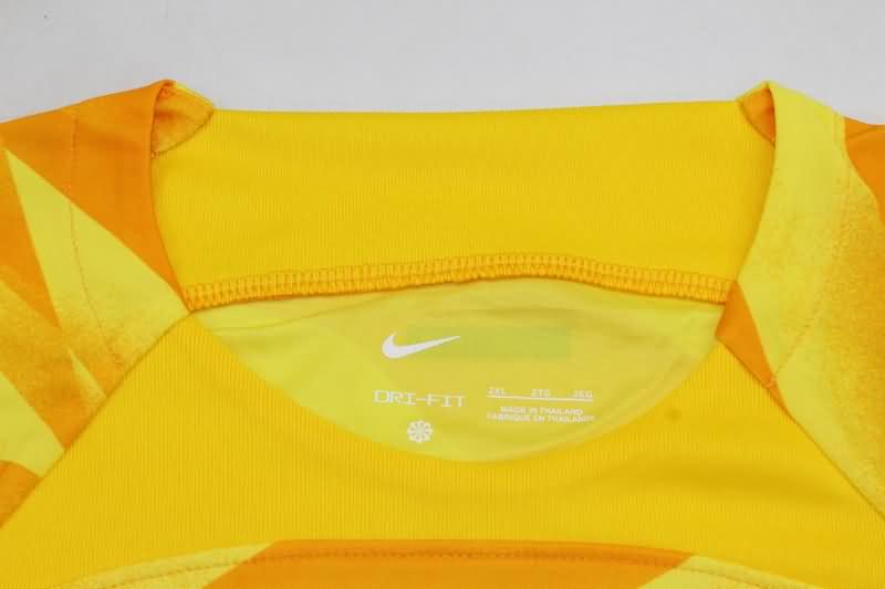Thailand Quality(AAA) 23/24 Barcelona Goalkeeper Yellow Long Sleeve Soccer Jersey
