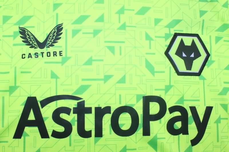 Thailand Quality(AAA) 23/24 Wolves Goalkeeper Green Soccer Jersey