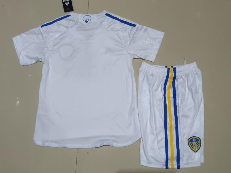 23/24 Leeds United Home Kids Soccer Jersey And Shorts