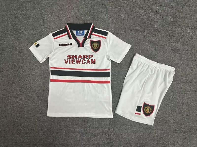 1997/99 Manchester United Away Kids Soccer Jersey And Shorts