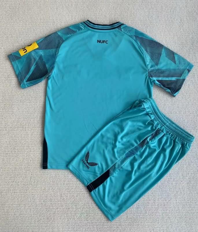 23/24 Newcastle United Goalkeeper Blue Kids Soccer Jersey And Shorts