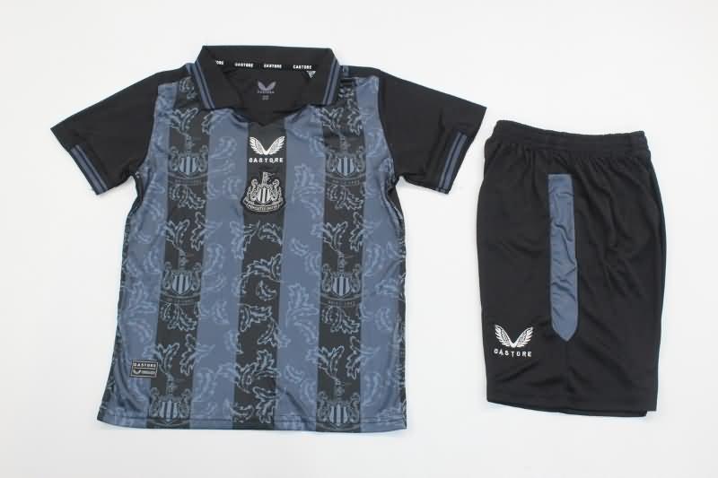 23/24 Newcastle United Training Kids Soccer Jersey And Shorts