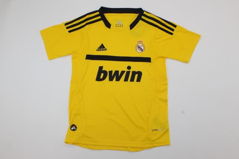11/12 Real Madrid Goalkeeper Yellow Kids Soccer Jersey And Shorts