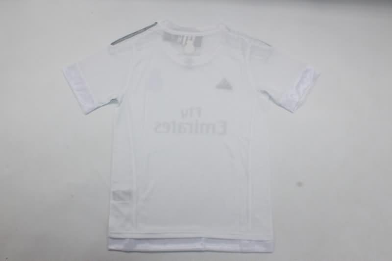 15/16 Real Madrid Home Kids Soccer Jersey And Shorts