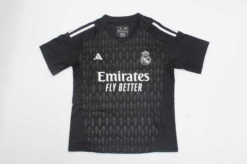 23/24 Real Madrid Goalkeeper Black Kids Soccer Jersey And Shorts