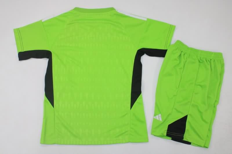 23/24 Real Madrid Goalkeeper Green Kids Soccer Jersey And Shorts