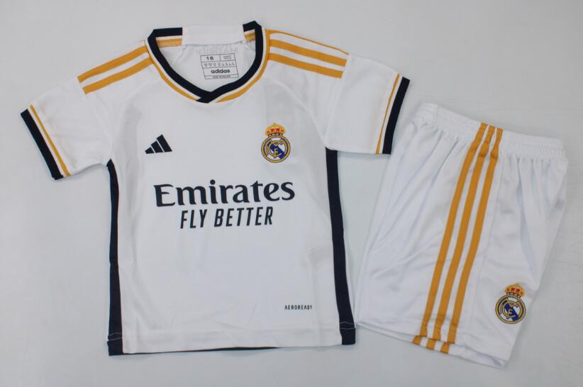 23/24 Real Madrid Home Kids Soccer Jersey And Shorts