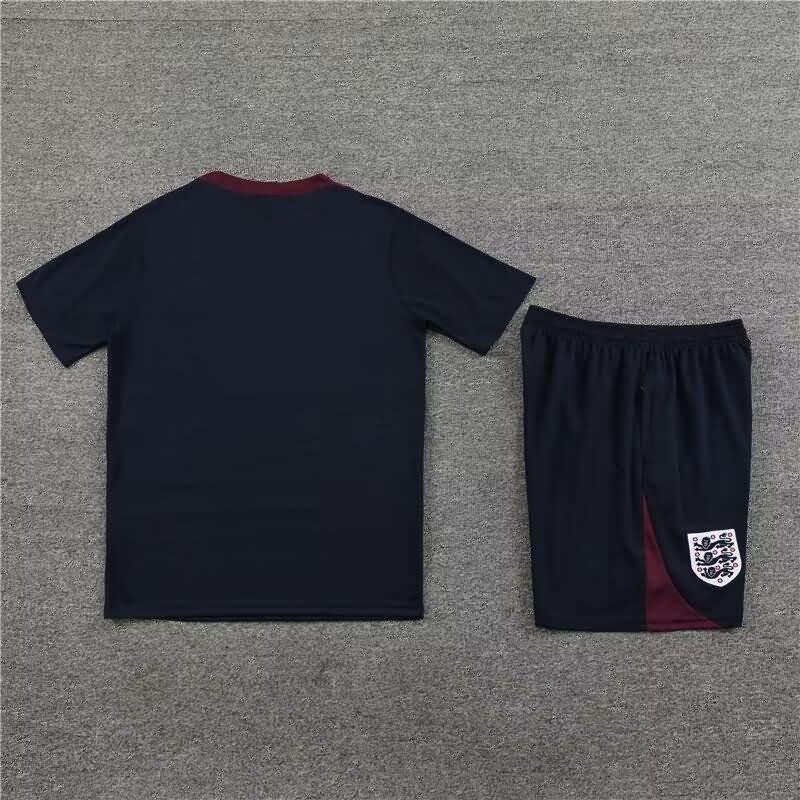 Thailand Quality(AAA) 23/24 England Black Soccer Training Sets