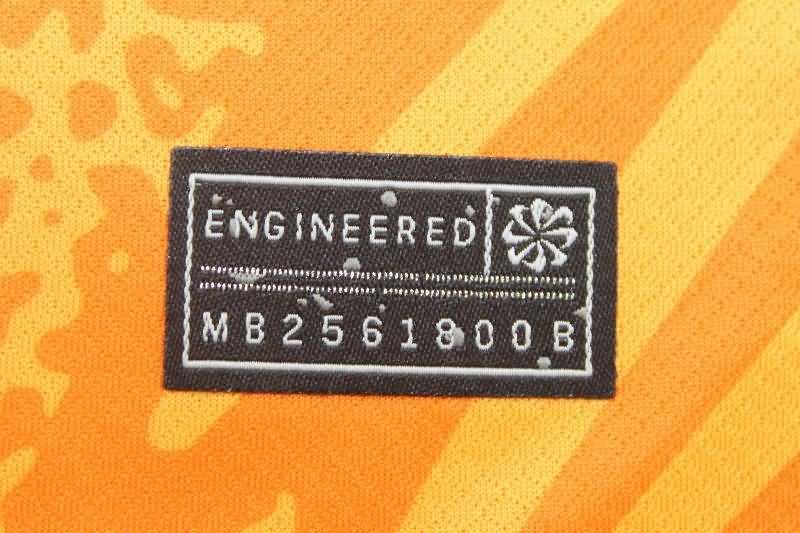 Thailand Quality(AAA) 24/25 Atletico Madrid Goalkeeper Orange Soccer Jersey