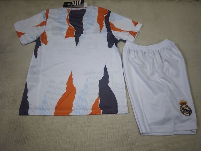 24/25 Real Madrid Training Kids Soccer Jersey And Shorts 02