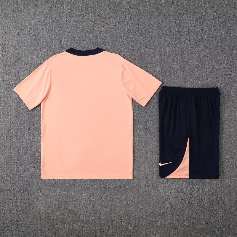 Thailand Quality(AAA) 24/25 Chelsea Pink Soccer Training Sets