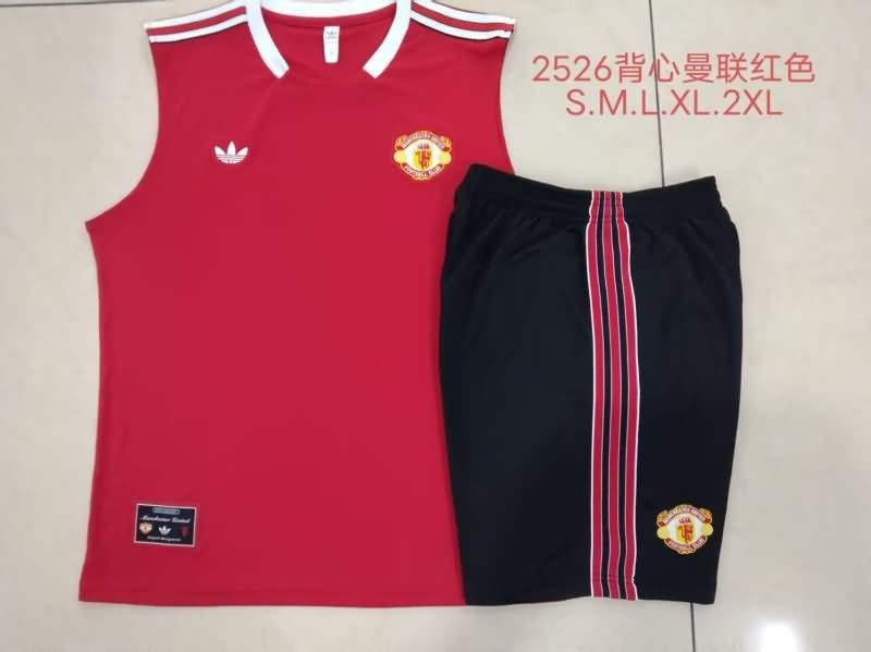 Thailand Quality(AAA) 24/25 Manchester United Red Soccer Training Sets 02