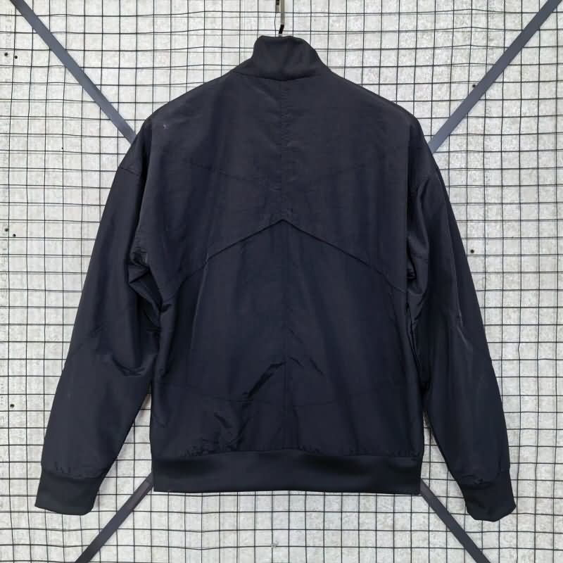 Thailand Quality(AAA) 24/25 Barcelona Black Soccer Windbreaker