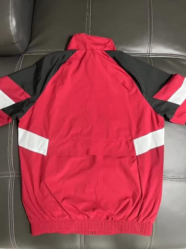 Thailand Quality(AAA) 24/25 Manchester United Red Soccer Windbreaker