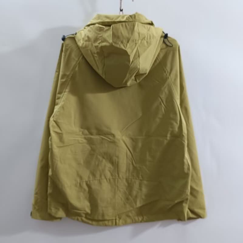 Thailand Quality(AAA) 24/25 Real Madrid Gold Soccer Windbreaker