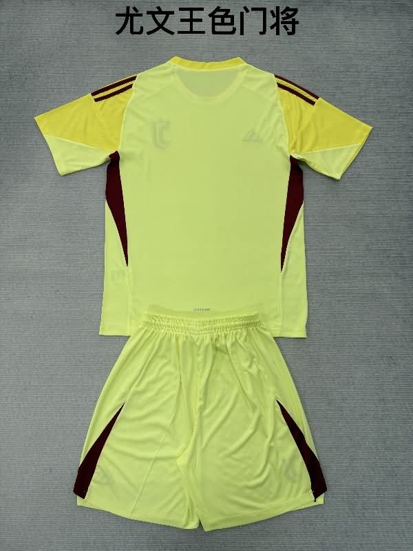 25/26 Juventus Goalkeeper Yellow Soccer Jersey