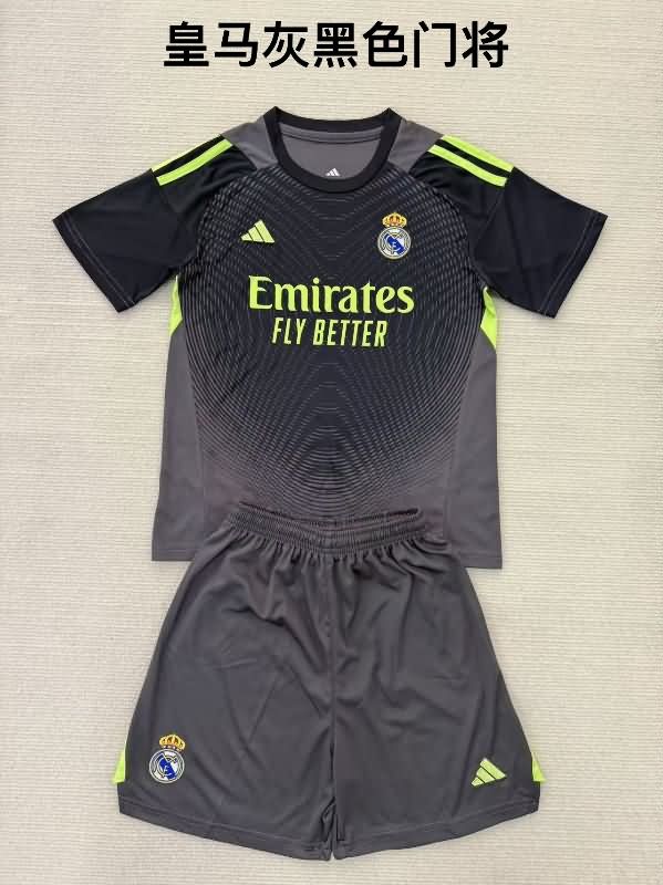 25/26 Real Madrid Goalkeeper Black Soccer Jersey