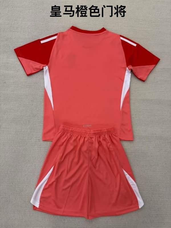 25/26 Real Madrid Goalkeeper Red Soccer Jersey