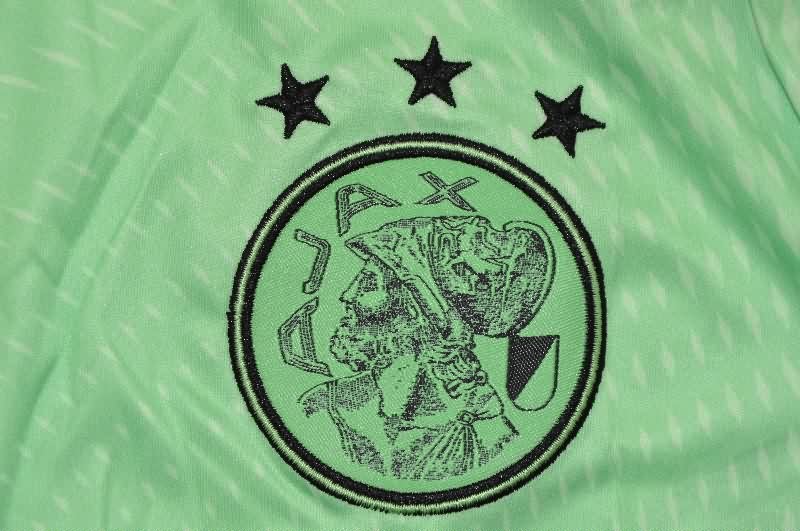 Thailand Quality(AAA) 25/26 Ajax Goalkeeper Green Soccer Jersey