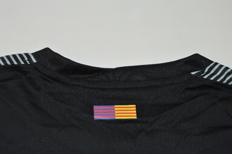 Thailand Quality(AAA) 25/26 Barcelona Goalkeeper Black Soccer Jersey