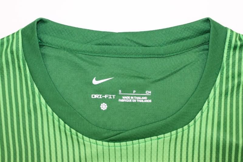 Thailand Quality(AAA) 25/26 Barcelona Goalkeeper Green Soccer Jersey