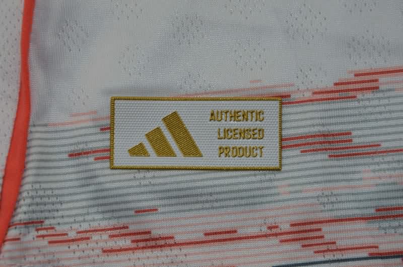 Thailand Quality(AAA) 25/26 Bayern Munich Away Long Sleeve Soccer Jersey (Player)