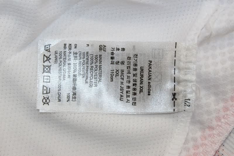 Thailand Quality(AAA) 25/26 Bayern Munich Away Soccer Jersey (Player)