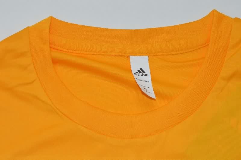 Thailand Quality(AAA) 2025 Boca Juniors Training Vest Soccer Jersey