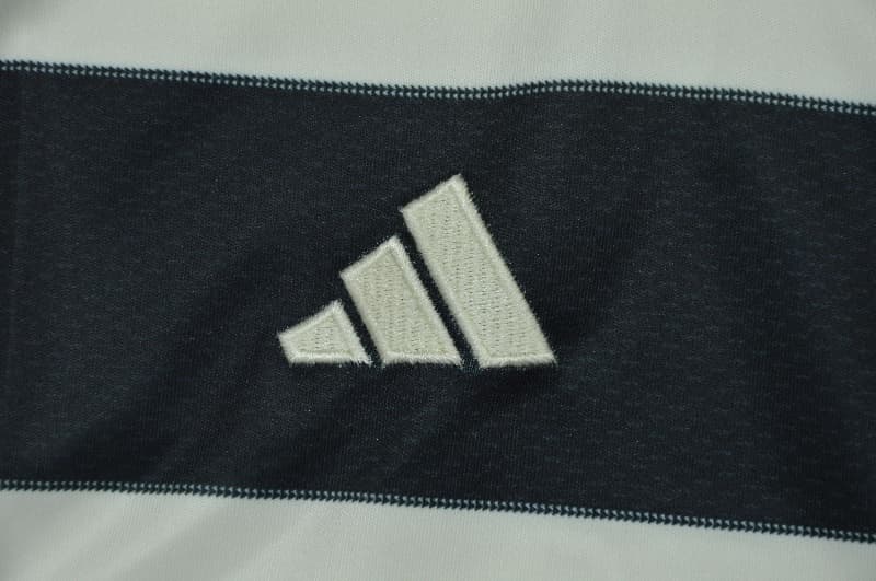 Thailand Quality(AAA) 25/26 Juventus Fourth Soccer Jersey