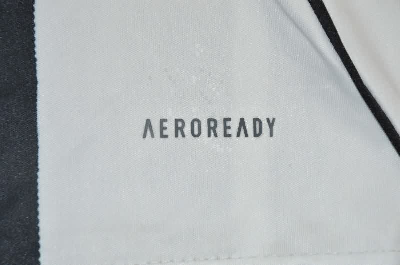 Thailand Quality(AAA) 25/26 Juventus Home Long Sleeve Soccer Jersey