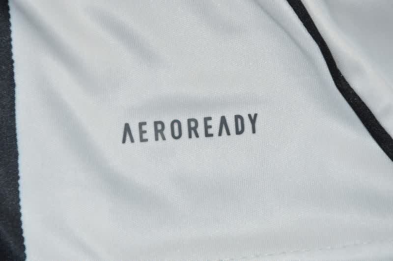 Thailand Quality(AAA) 25/26 Juventus Home Long Sleeve Soccer Jersey