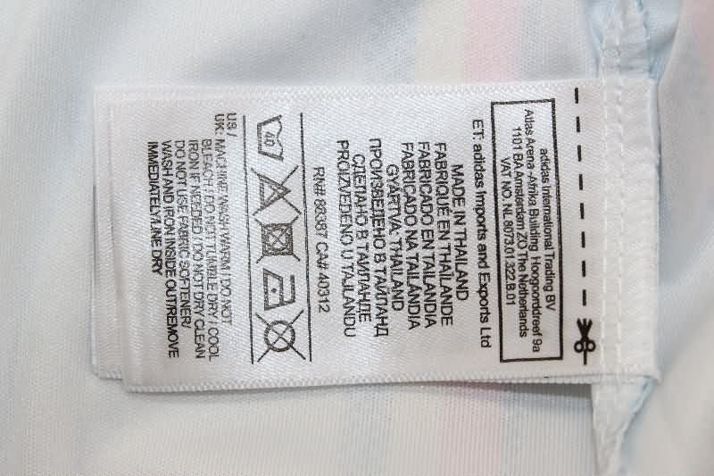 Thailand Quality(AAA) 25/26 Juventus Training Soccer Jersey