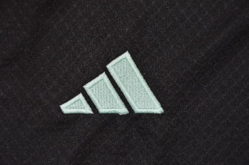 Thailand Quality(AAA) 25/26 Juventus Training Soccer Jersey 06