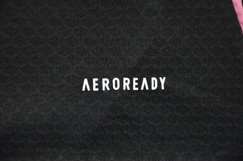 Thailand Quality(AAA) 25/26 Juventus Training Soccer Jersey 06