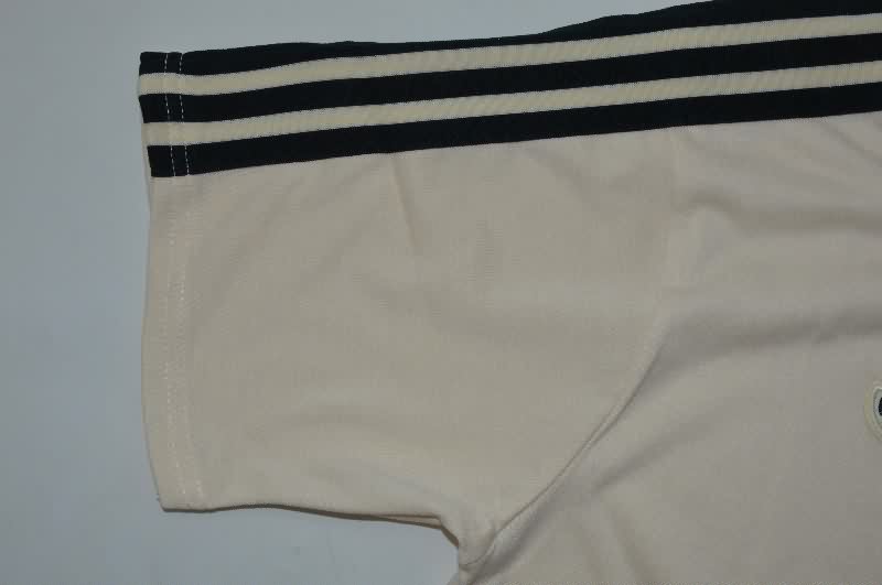 Thailand Quality(AAA) 25/26 Juventus Training Soccer Jersey 07