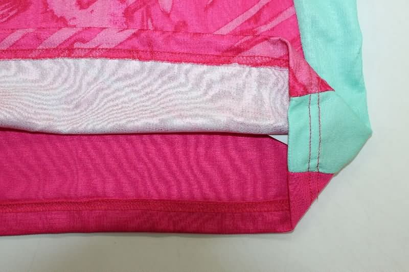 Thailand Quality(AAA) 25/26 Manchester City Goalkeeper Pink Soccer Jersey