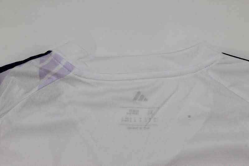 Thailand Quality(AAA) 25/26 Manchester United Away Soccer Jersey Leaked