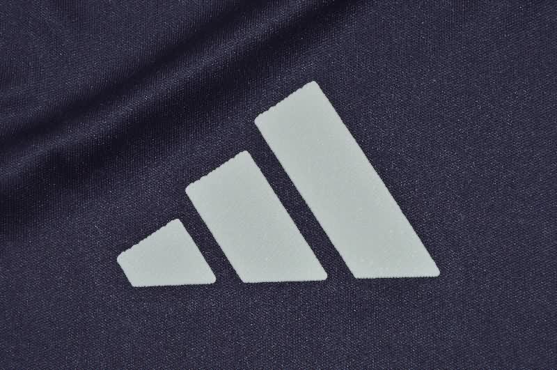 Thailand Quality(AAA) 25/26 Manchester United Training Soccer Jersey 02