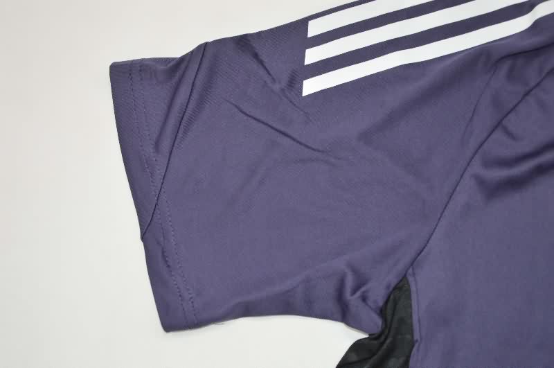 Thailand Quality(AAA) 25/26 Manchester United Training Soccer Jersey 02