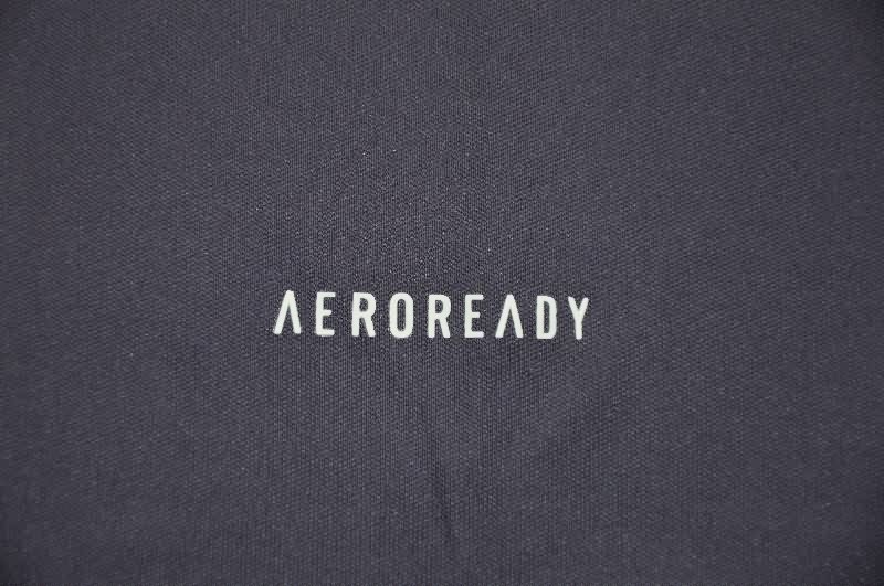 Thailand Quality(AAA) 25/26 Manchester United Training Soccer Jersey 02