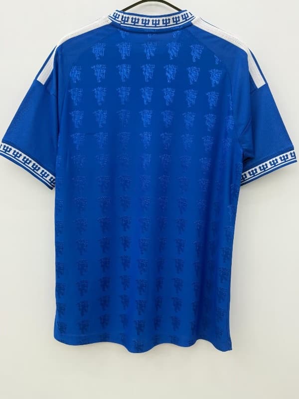 Thailand Quality(AAA) 25/26 Manchester United Training Soccer Jersey 04