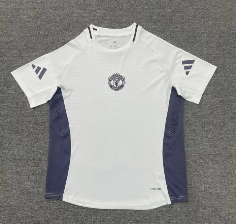 Thailand Quality(AAA) 25/26 Manchester United Training Soccer Jersey(Player) 03